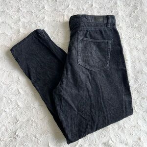 BDG Jeans Pants Womens 32 Black Corduroy Mom High Rise Pockets Tapered Solid UO